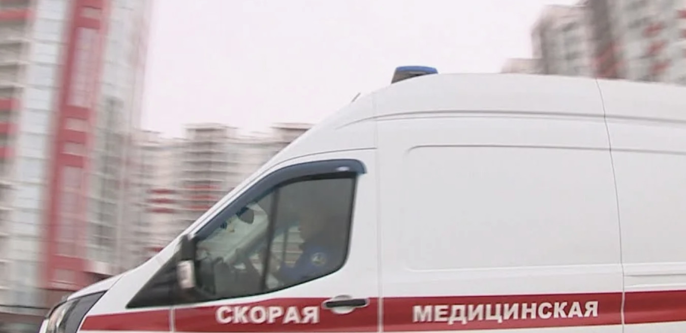 Пьяный пациент напал на «скоропомощников» с ножом