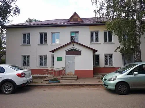 Здание амбулатории в поселке Лесная Поляна Ярославского округа